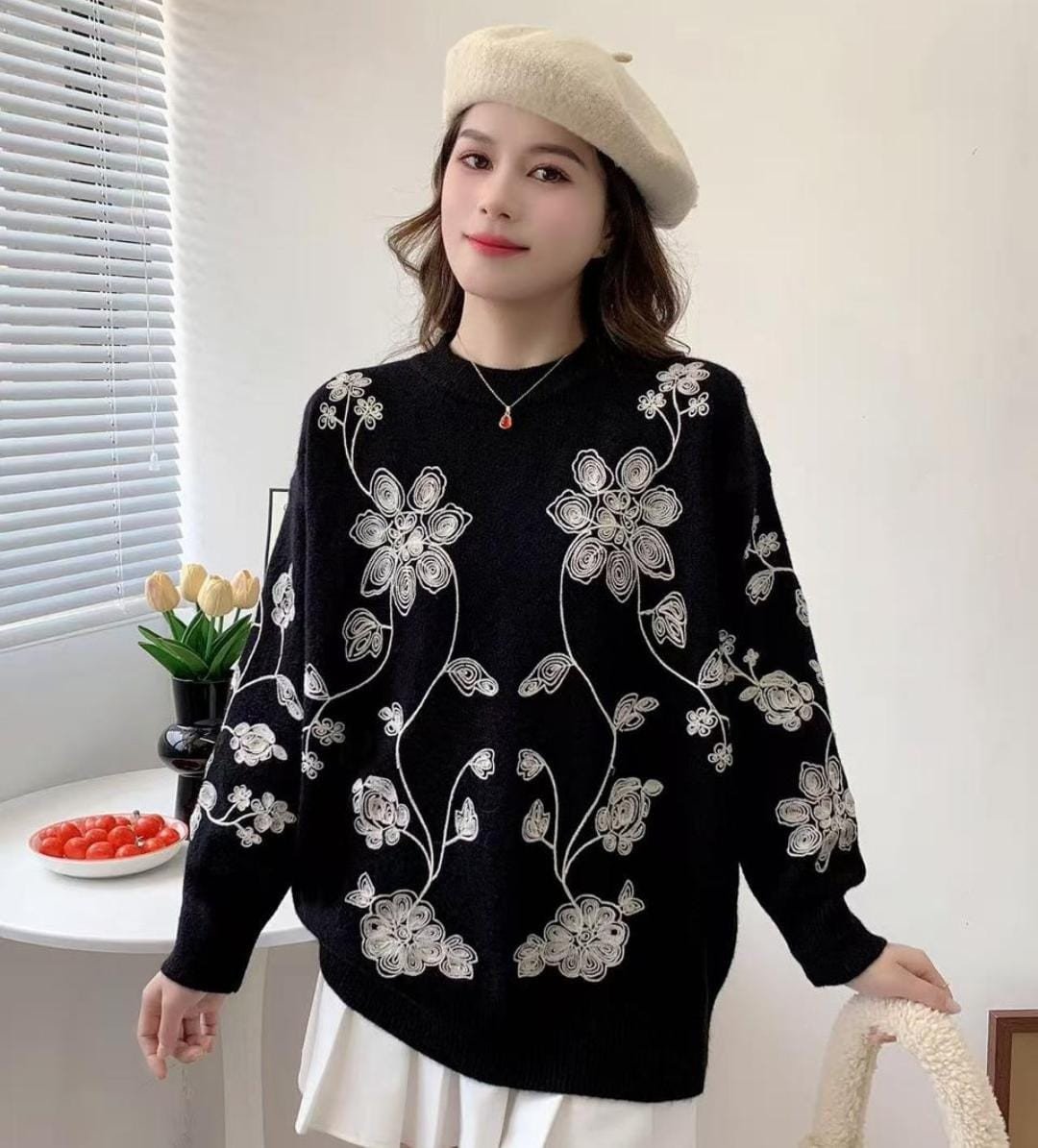 Floral Embroidered Knit Sweater – Black